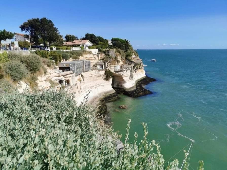 Ocean Campagne Liberte Bed & Breakfast Aigrefeuille-d'Aunis Exterior photo